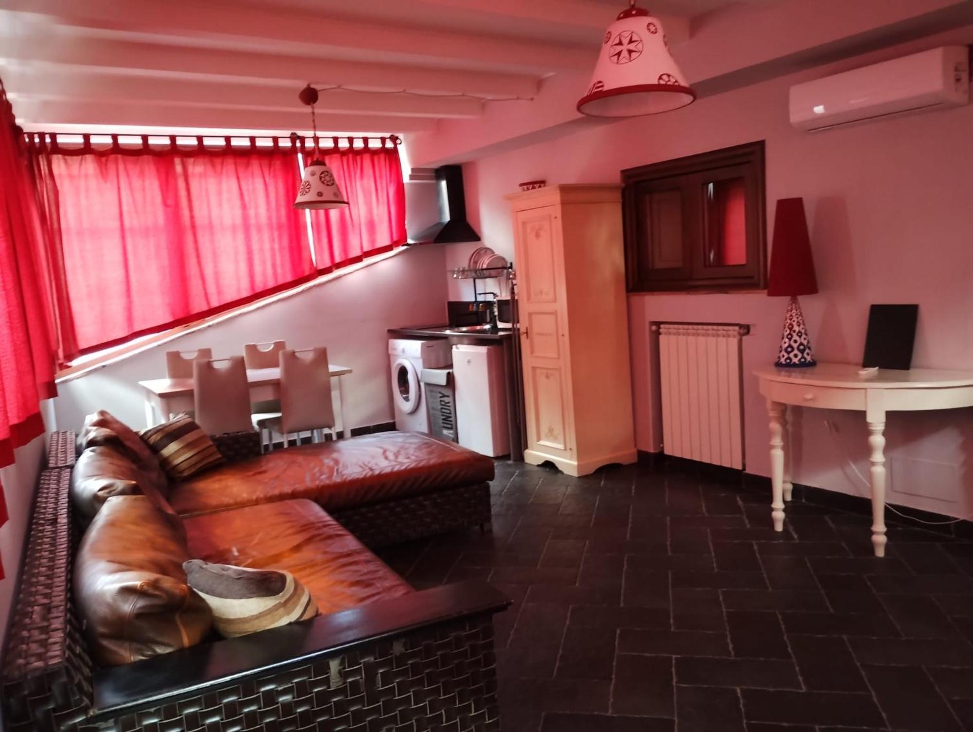 Locanda Re Ruggero Монреале Екстериор снимка